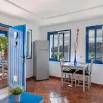 Pura Vida - Ventanas De Lanzarote Feriehus Playa Quemada