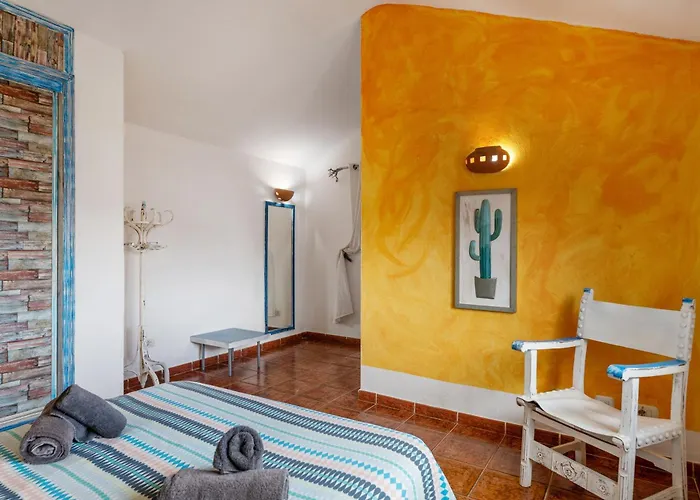 Pura Vida - Ventanas De Lanzarote *