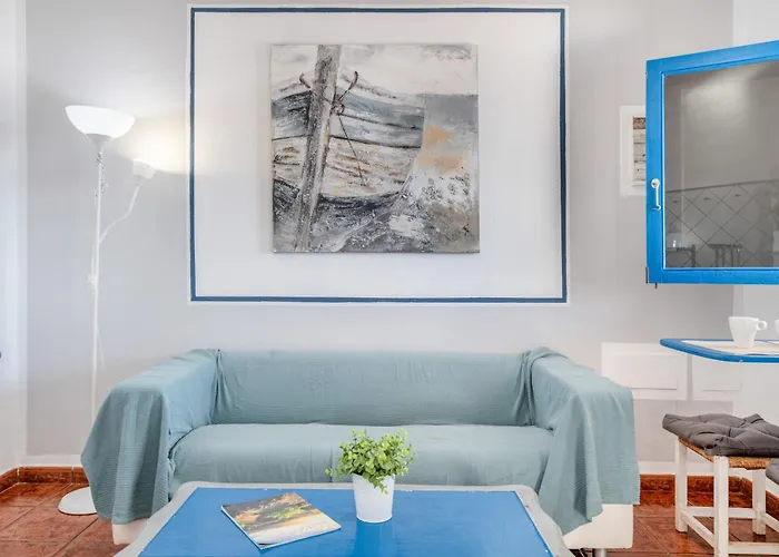 Pura Vida - Ventanas De Lanzarote