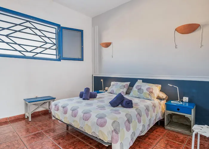 Pura Vida - Ventanas De Lanzarote *