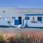 Pura Vida - Ventanas De Lanzarote 플라야 케마다