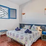 Pura Vida - Ventanas De Lanzarote *